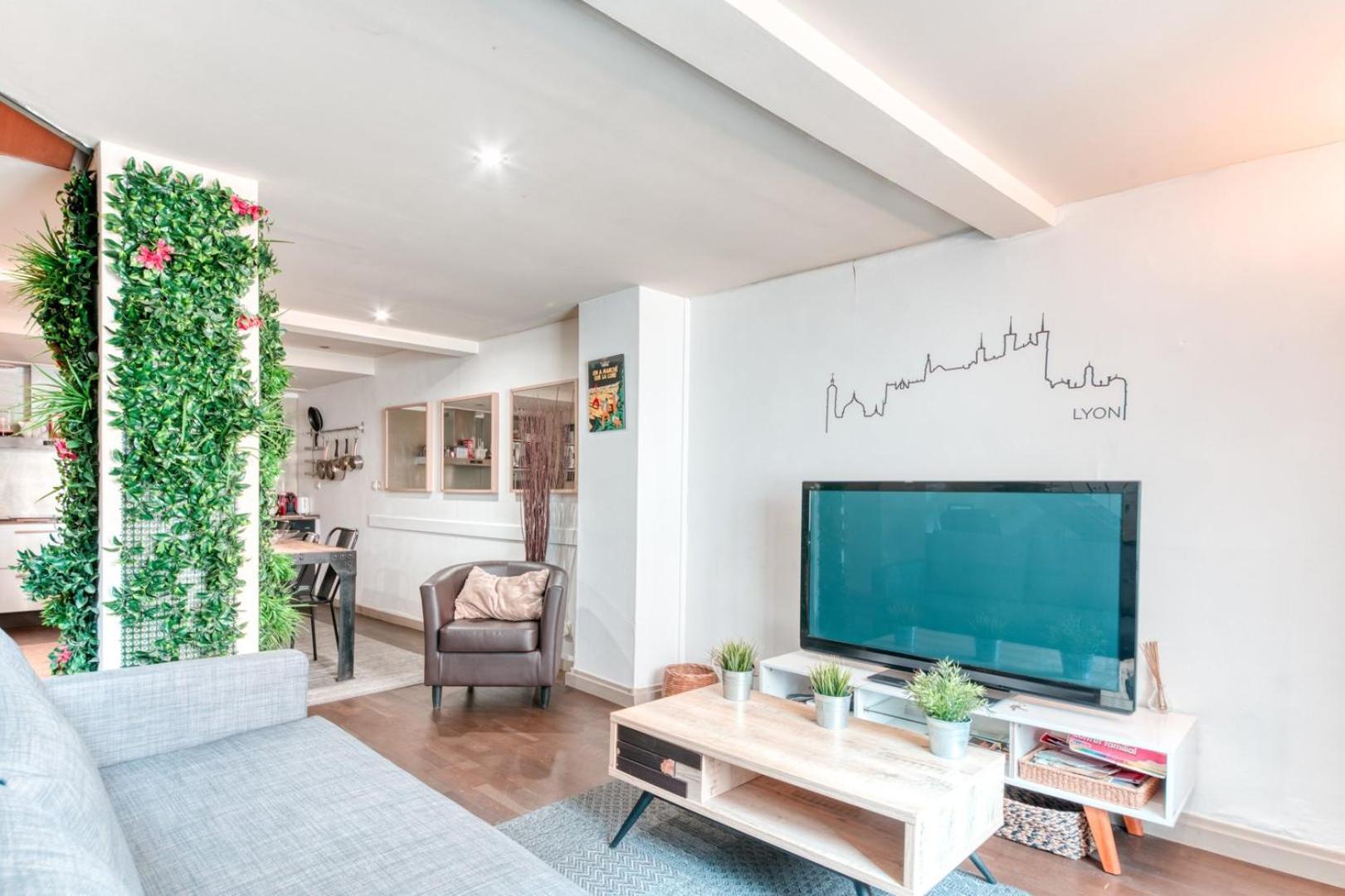 Guestready - Superbe Maison De Ville Duplex Lyon Exterior photo