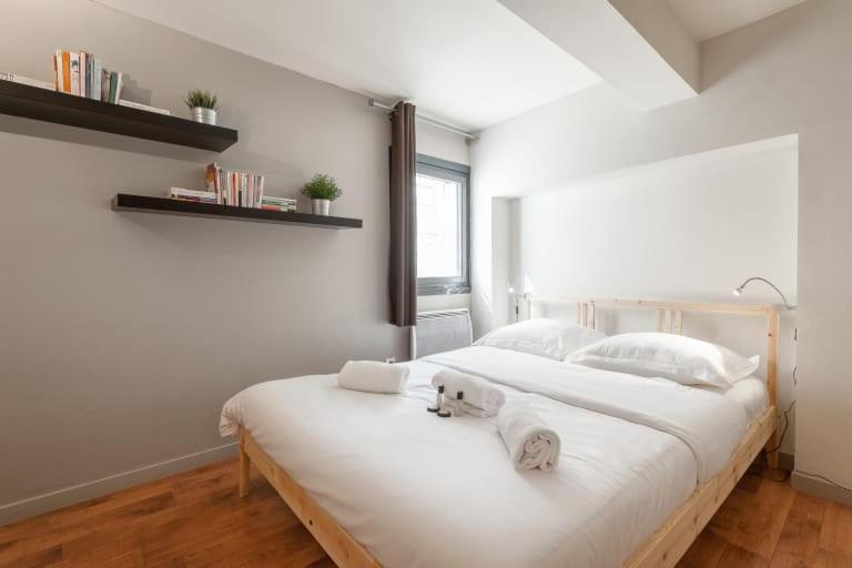 Guestready - Superbe Maison De Ville Duplex Lyon Exterior photo